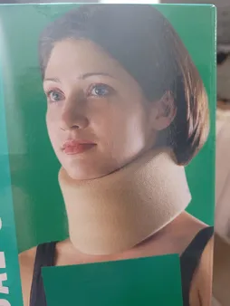 گردن بند طبی نرم اپو مدل 4092