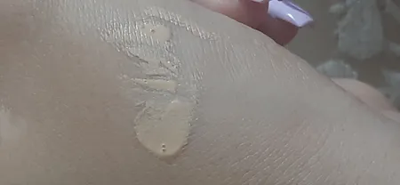 کرم پودر میستار مدل Classic Touch شماره 201 حجم 40 میلی لیتر