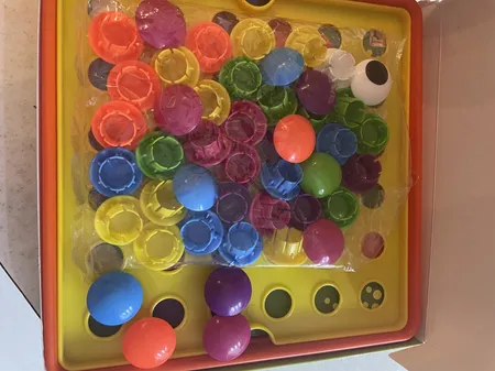 بازی آموزشی توی فارم مدل دکمه چین