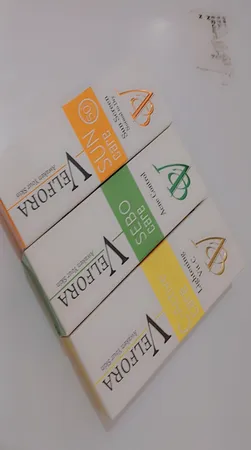 کرم ضد لک و روشن کننده ولفرا مدل 01 حجم 30 میلی لیتر