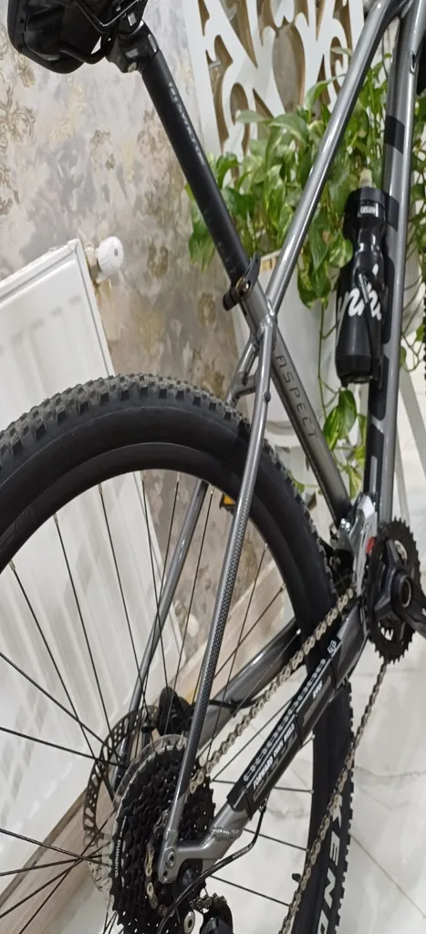 محافظ زیر زنجیر دوچرخه  مدل 01