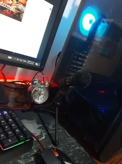 میکروفون استودیویی مدل SF-910