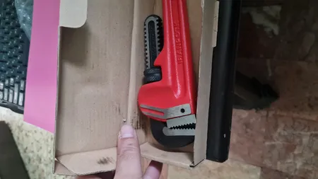 آچار لوله گیر ایران پتک مدل DB 1210 سایز 12 اینچ