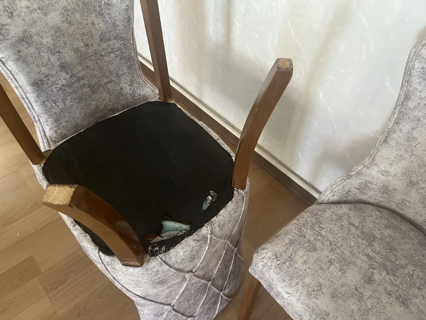 میز و صندلی ناهارخوری 6 نفره مدل چستر 003