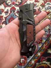 تجریه خرید چاقوی سفری بوکر مدل Automat kalashnikov 14