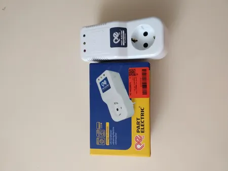 محافظ نوسان برق پارت الکتریک مدل PE689