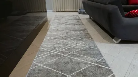 فرش ماشینی ساوین کد 4083 زمینه طوسی