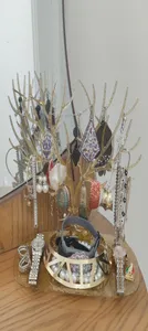 تجریه خرید استند جواهرات مدل اکلیلی