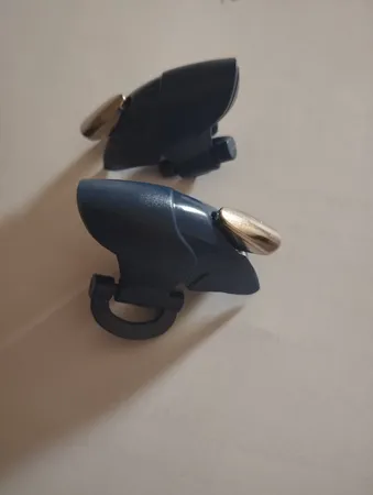 دسته بازی مدل Blue Shark به همراه آستین کنترل کننده انگشت