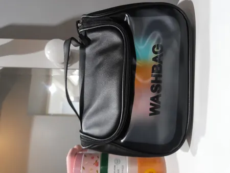 کیف لوازم آرایش زنانه مدل G-28 NEW