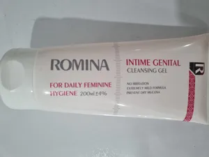 تجریه خرید ژل بهداشتی بانوان رومینا مدل for daily حجم 200 میلی لیتر