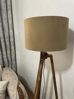 آباژور ایستاده مدل سه پایه عصایی 1000