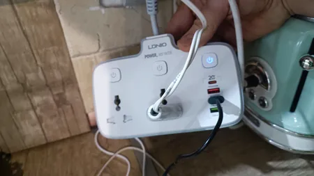 چندراهی برق الدینیو مدل SC2413_EU