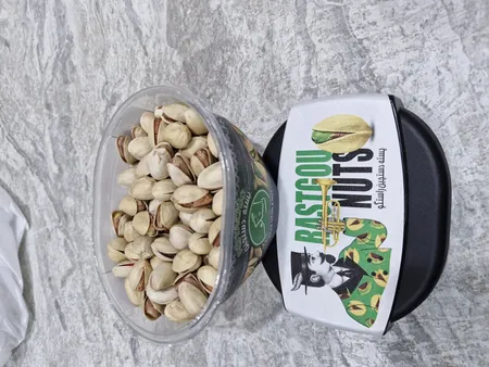 پسته خام احمدآقایی اکبر راستگو - 220 گرم