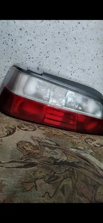 چراغ خطر عقب خودرو جمع ساز مدل JT123S مناسب برای پژو پارس بسته 2 عددی