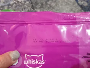 تجریه خرید غذای خشک گربه بالغ ویسکاس مدل بیف وزن 1400 گرم