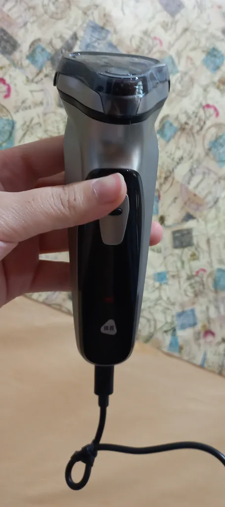 ماشین اصلاح موی صورت انچن مدل Blackstone