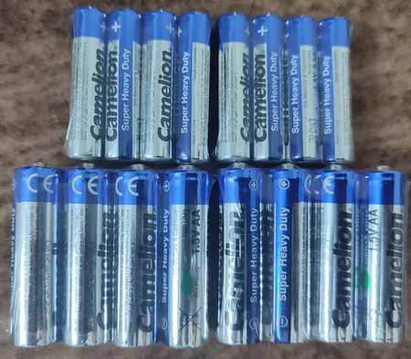 باتری قلمی و نیم قلمی کملیون مدل Super Heavy Duty بسته 16 عددی