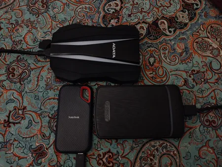 هارد اکسترنال ای دیتا مدل HD770G  ظرفیت یک ترابایت دارای رابط USB Type-A 3.2