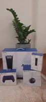 کنسول بازی سونی مدل PlayStation 5 ظرفیت 825 گیگابایت ریجن 1200 آسیا به همراه دسته اضافی و پایه شارژر و هدست
