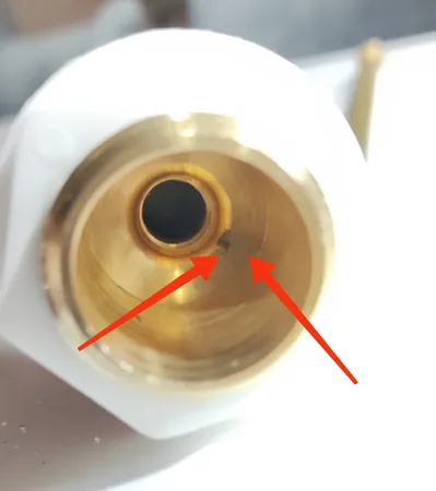 شناور منبع آب مدل i3-4