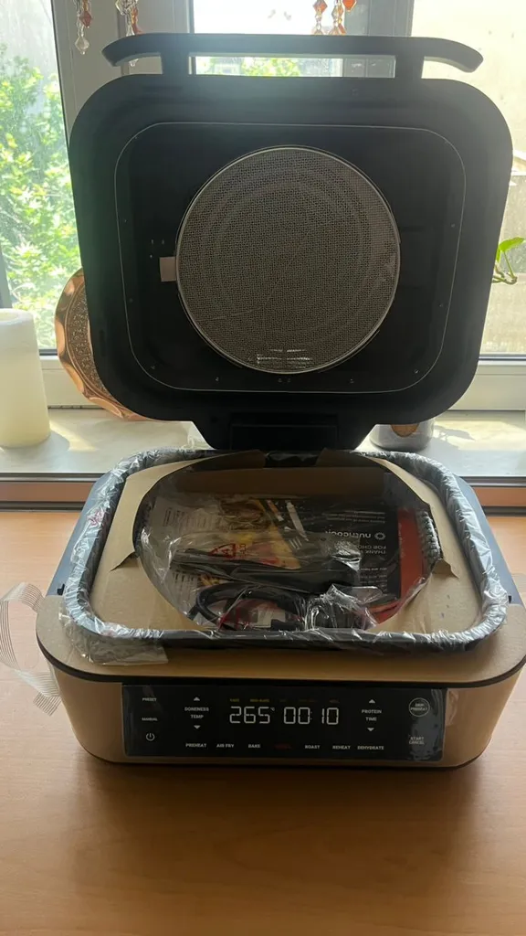 هواپز 8.5 لیتری نوتریکوک مدل AFG960