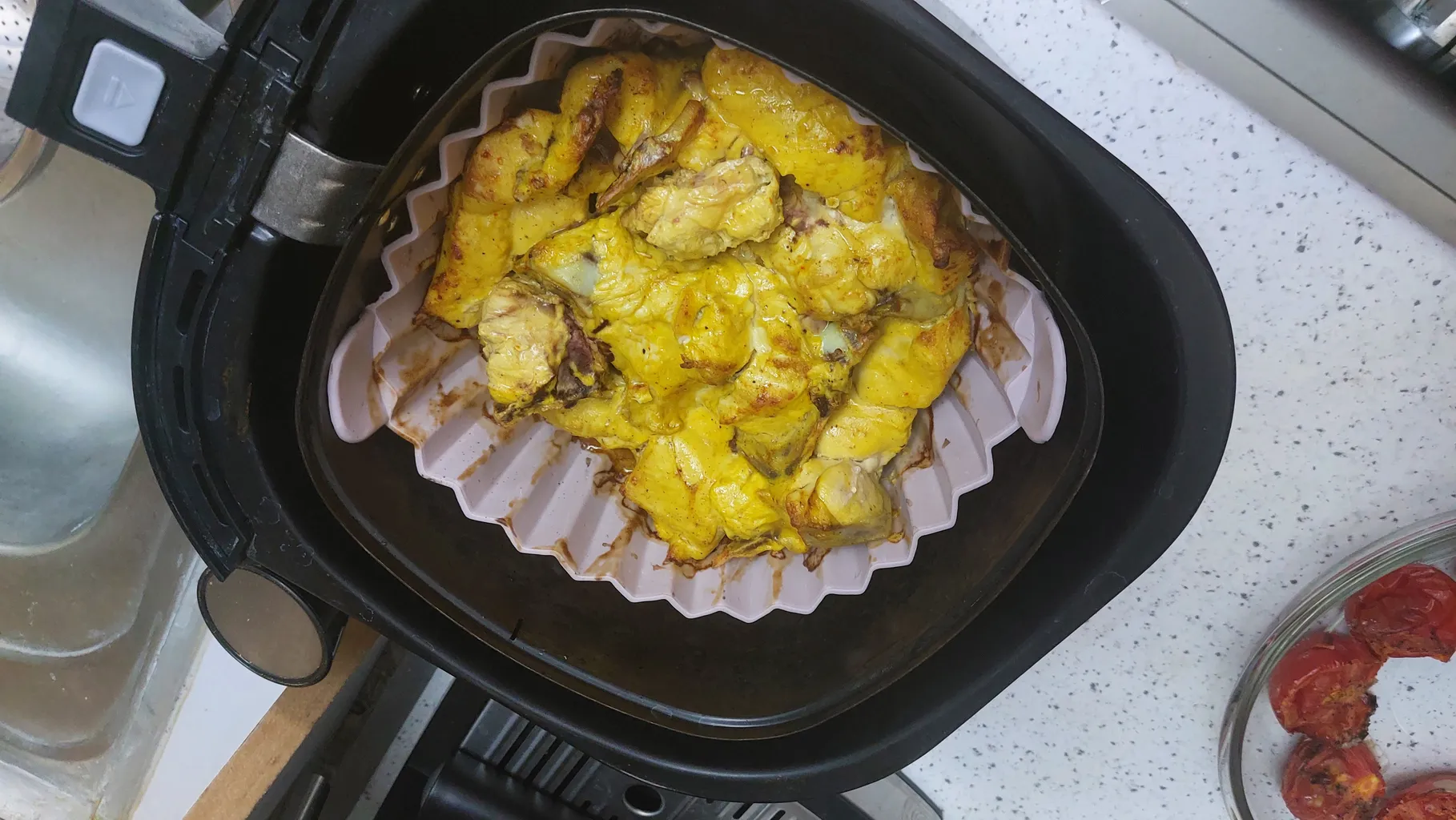 ظرف پخت به گز مدل سیلیکونی طرح هوا پز ایر فرایر