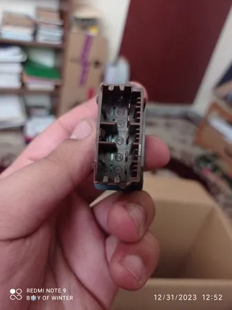 کلید گرمکن ایمن تک کد 278 مناسب برای پژو 405