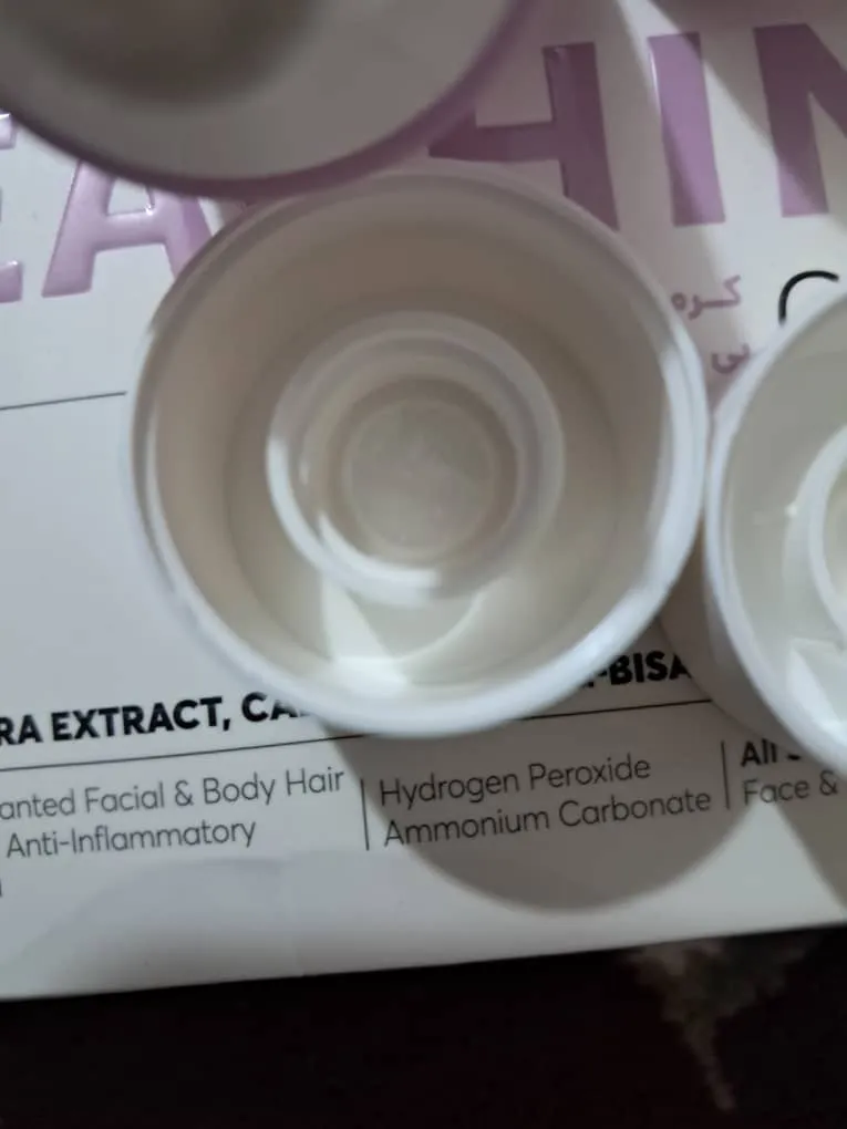 کرم بی رنگ کننده مو صورت و بدن سی گل مدل Bleaching مناسب انواع پوست حجم 60 میلی لیتر به همراه کرم مکمل 30 میلی لیتر