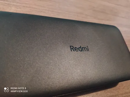 پاوربانک 18 وات شیائومی مدل Redmi PB200LZM ظرفیت 20000 میلی آمپر ساعت