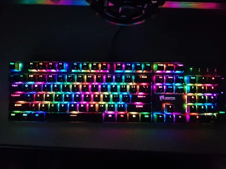 کیبورد گیمینگ گرین مدل GK802-RGB، مکانیکال سوییچ آبی، Full-Size، نورپردازی RGB