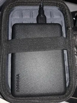 هارد اکسترنال توشیبا مدل Canvio Advance ظرفیت چهار ترابایت دارای رابط USB Type-A 3.0