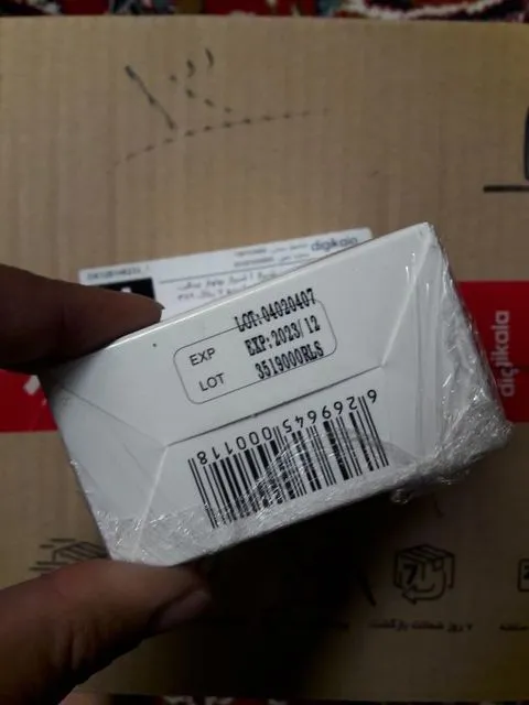 سرم پوست درما پلاس مدل ویتامین آ حجم 30 میلی لیتر