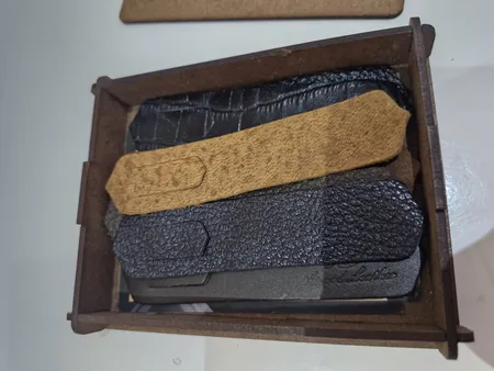 نشانگر کتاب چرم عطارد مدل چرم طبیعی N04 مجموعه 10 عددی