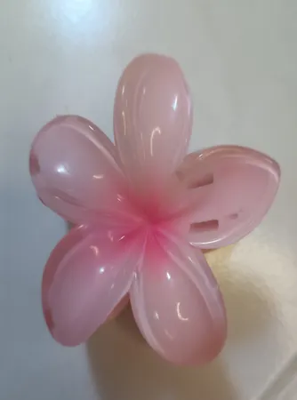 کلیپس مو زنانه مدل گل پلومریا کد brg 410