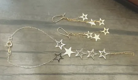 گوشواره طلا 18 عیار زنانه طلای مستجابی مدل ستاره  کد 25