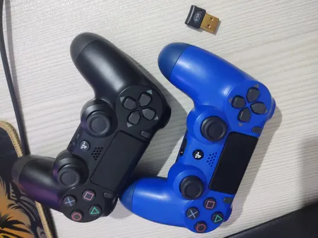 دسته بازی پلی استیشن 4 مدل DUAL SHOCK 4