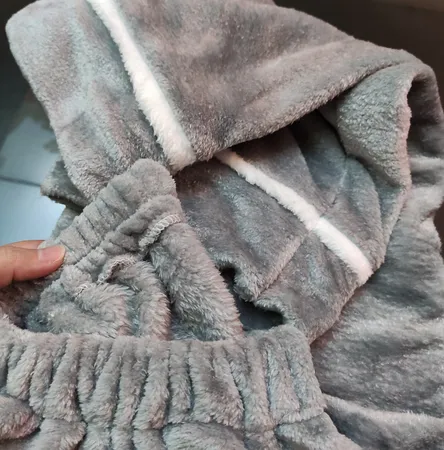 ست سویشرت و شلوار زنانه مدل کوسه ای