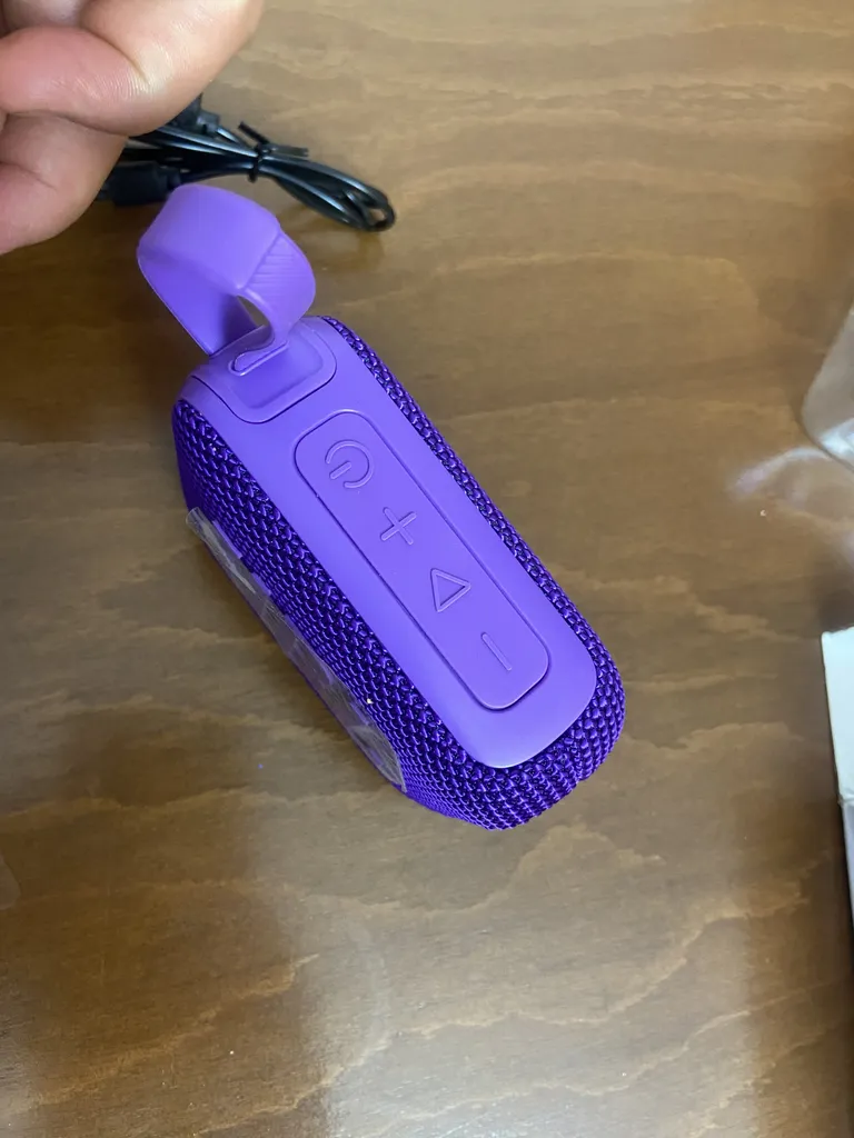 اسپیکر بلوتوثی قابل حمل جی بی ال مدل Go 4