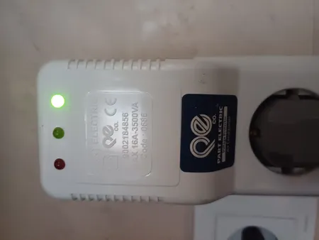 محافظ ولتاژ پارت الکتریک مدل کولر گازی و لباسشویی کد 689