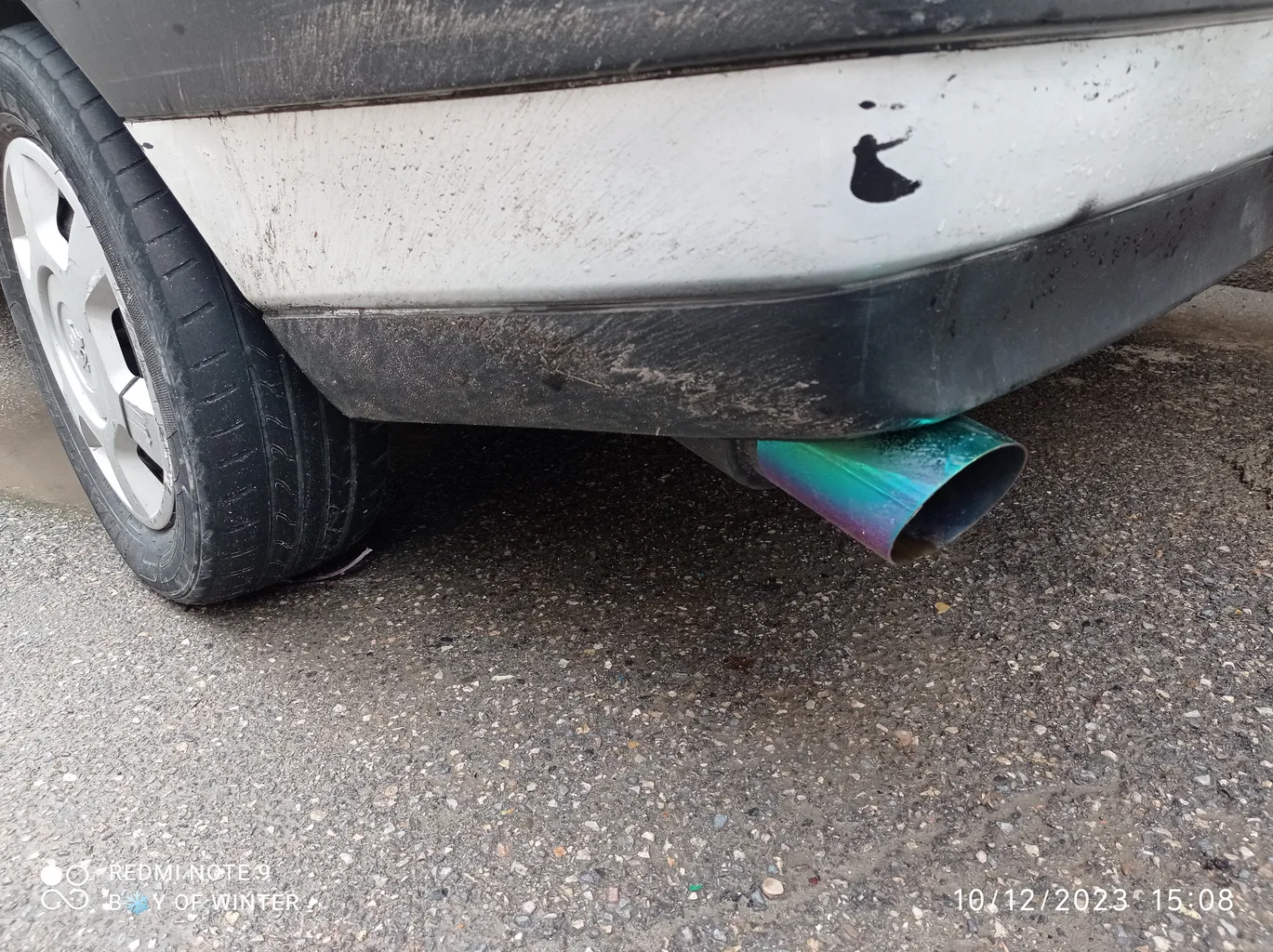 منبع اگزوز مدل B520