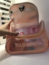 تجریه خرید کیف لوازم آرایش زنانه واش بگ طرح چمدان ضد آب مدل BUYOT-149