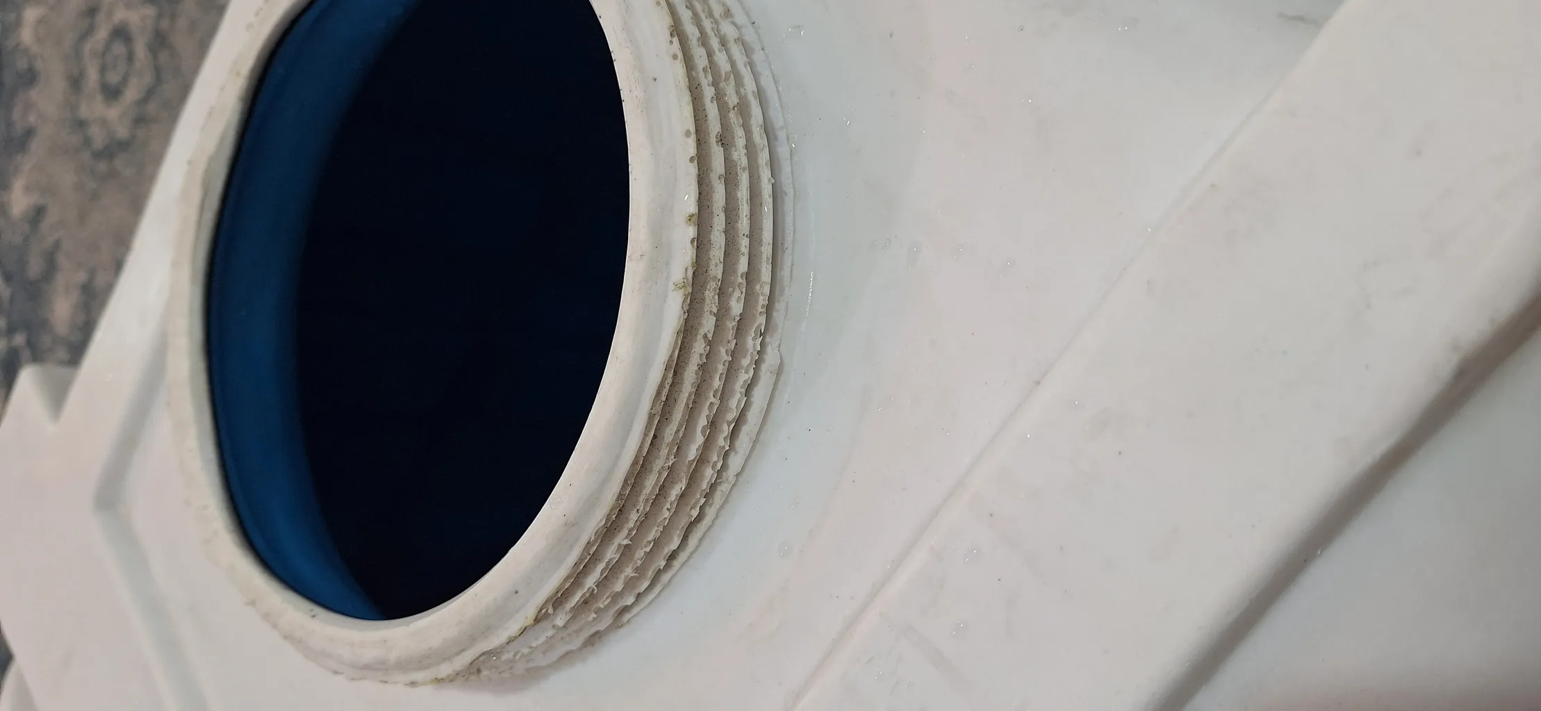 مخزن آب رهاورد فارس کد 895 ظرفیت 200 لیتر