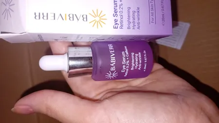 سرم دور چشم باب ایور مدل رتینول %0.2 و کافئین حجم 20 میلی لیتر