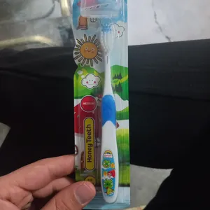 تجریه خرید مسواک کودک کانفیدنت مدل HAPPY-SQUIRREL با برس خیلی نرم