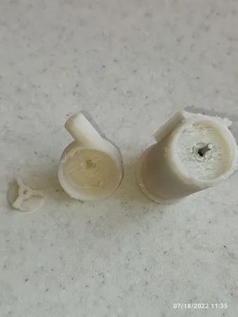 پمپ آب مدل 3V-6V