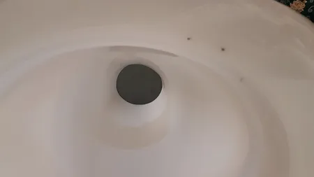 قیف توالت فرنگی مدل M1