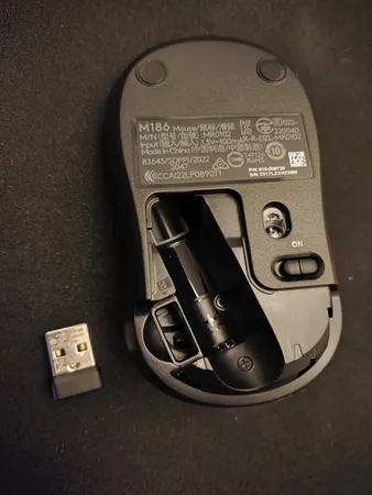 ماوس بی سیم لاجیتک مدل M186 Gray