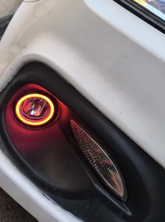 چراغ مه شکن جلو خودرو مدل نئون دار مناسب برای کوییک بسته دو عددی