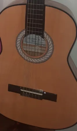 گیتار مدل C40